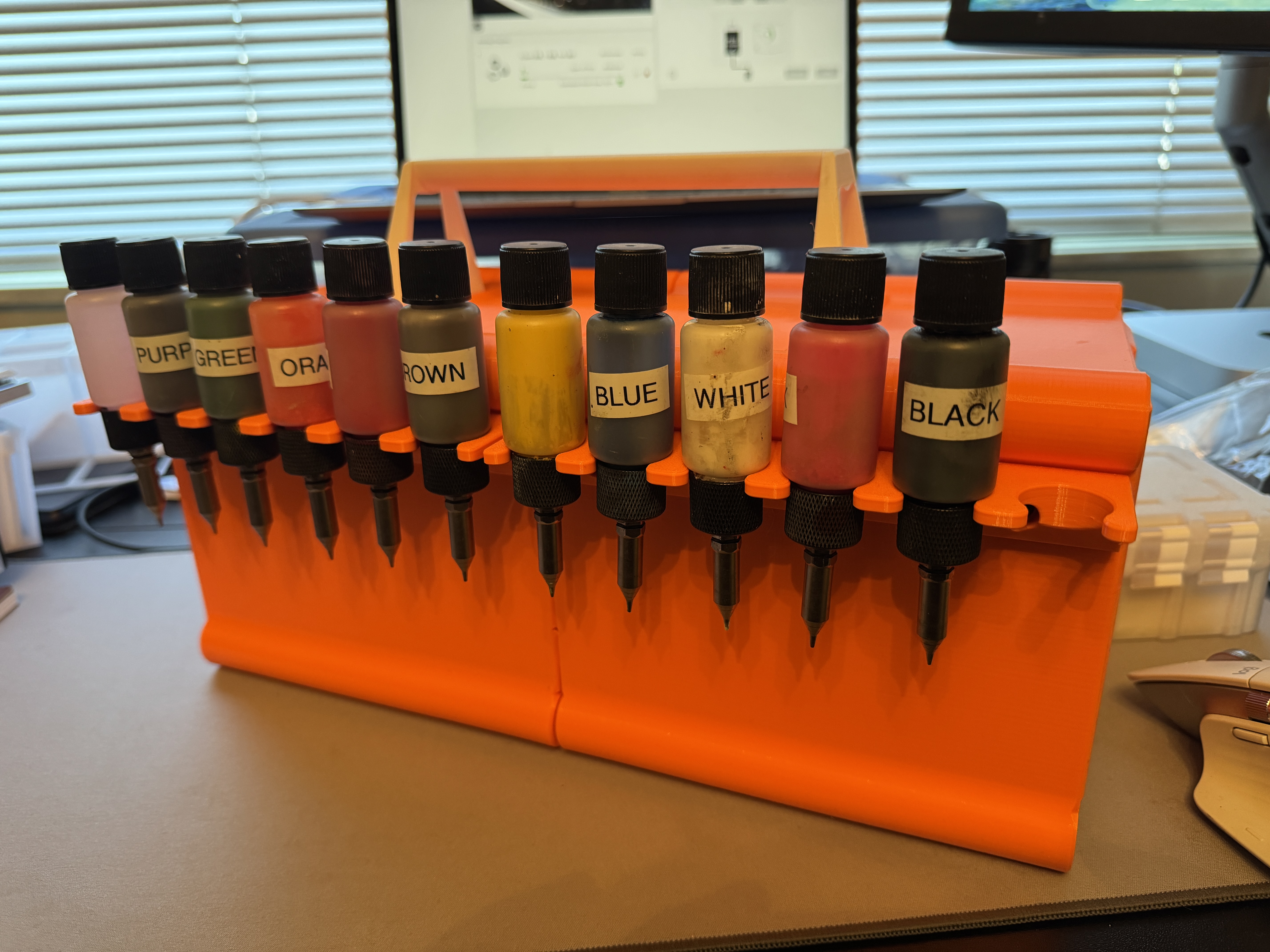 Zero Hero Quick-Change Airbrush Cartridge Racks