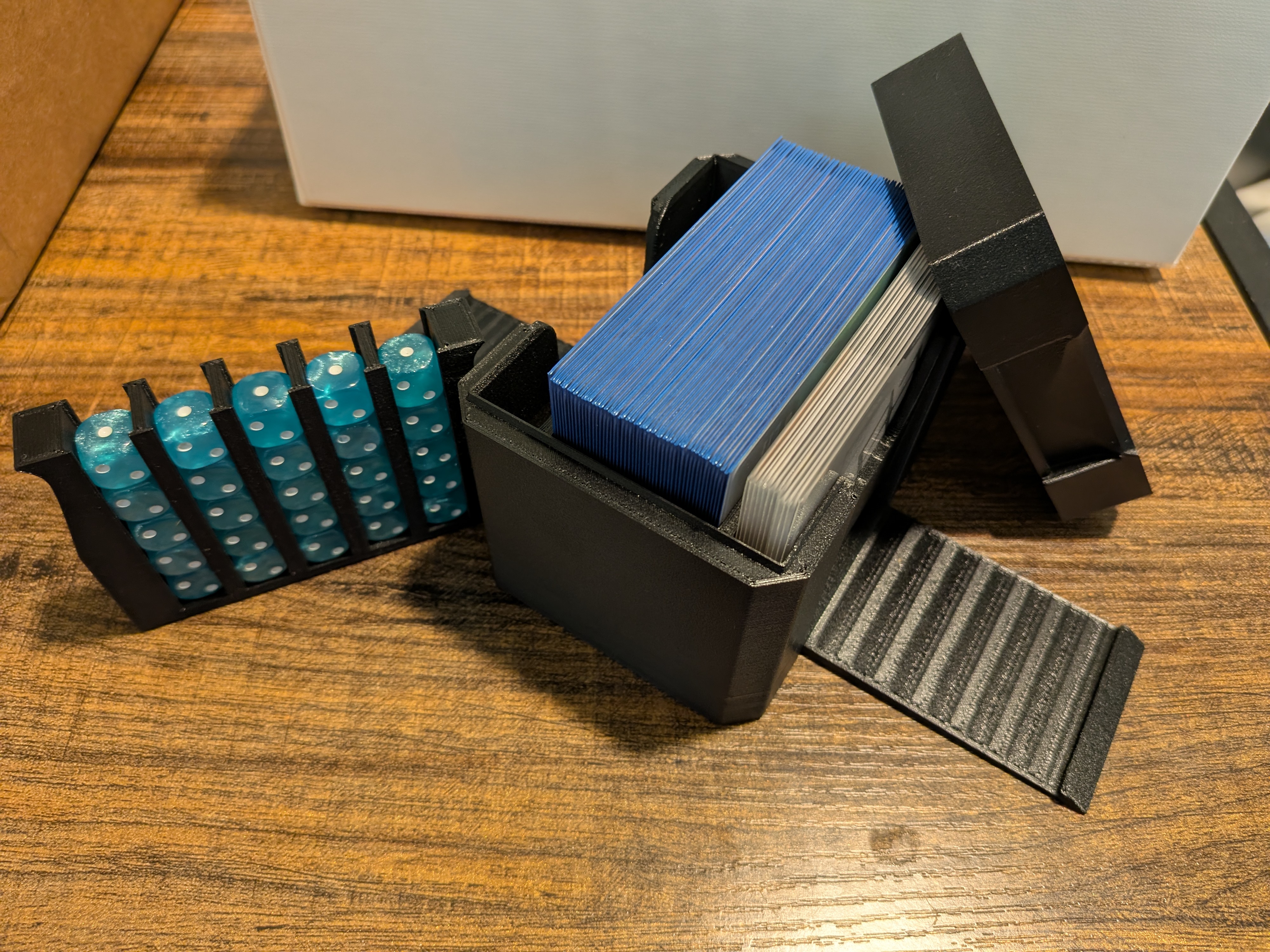 SnapKeep 60-Card Deck Box
