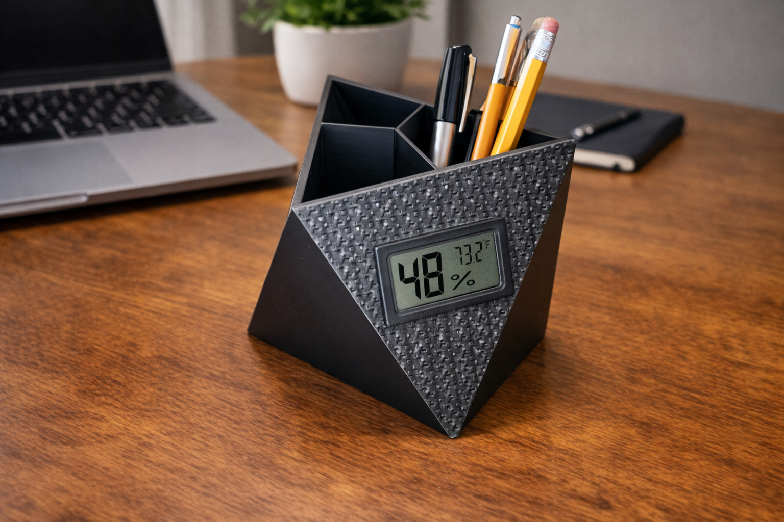 Illusion Geometric Desk Organizer