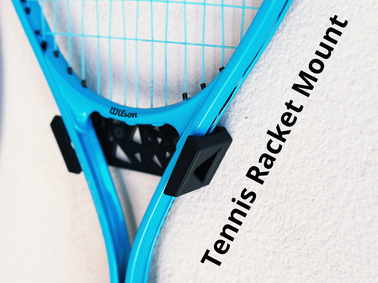 5x Tennis Racket Mounts.
