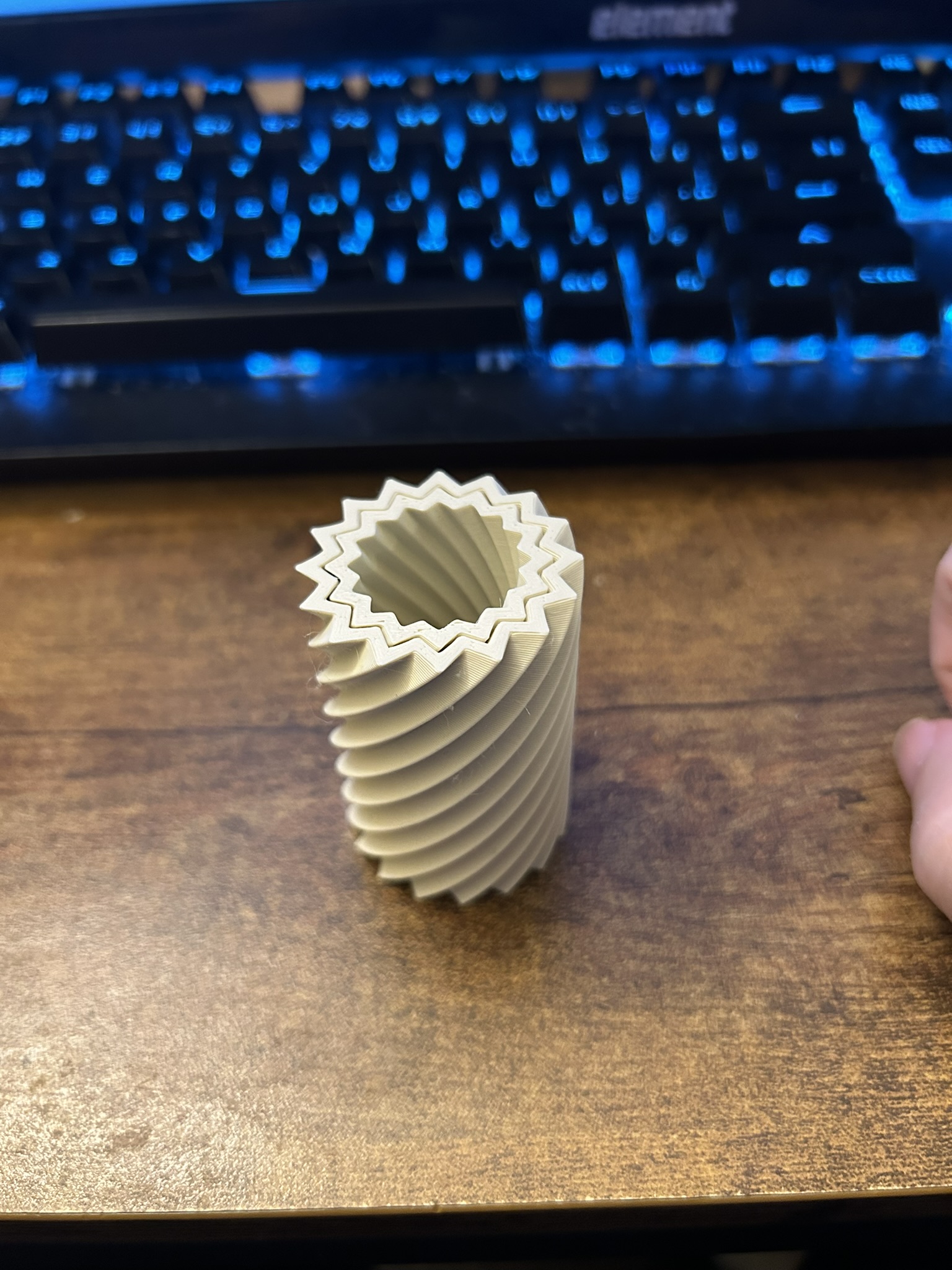 Twisted Fidget Passthrough