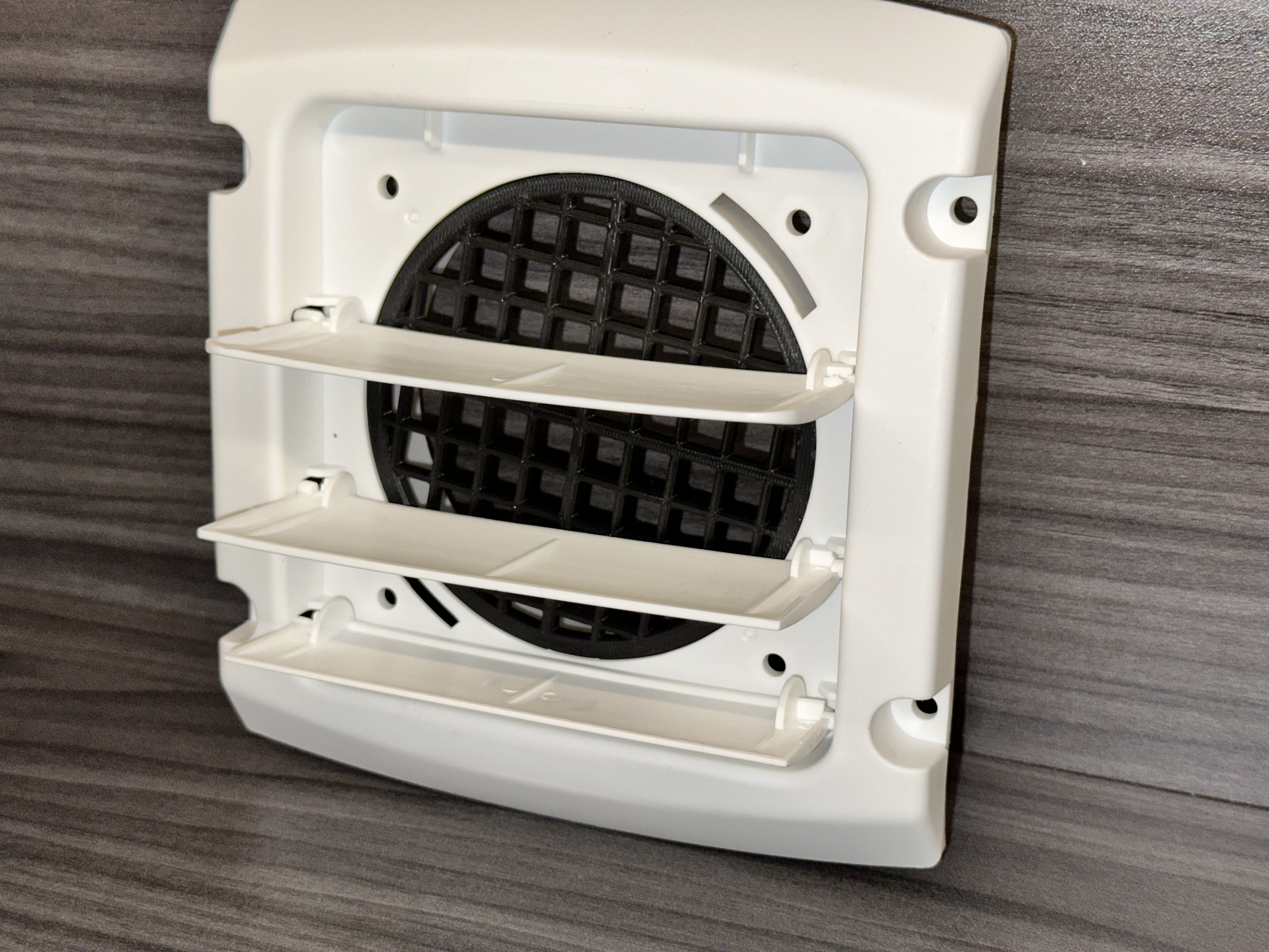 Air vent cover mesh