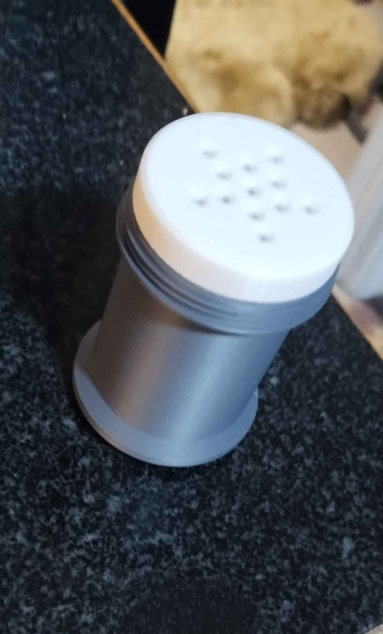 Spice Shaker Jar with shaker lid and cap lid